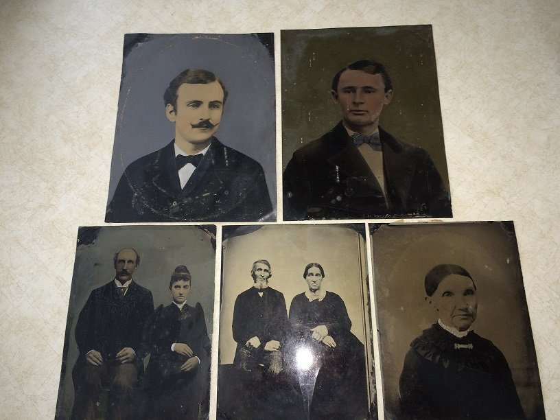 COLLECTION OF 5 EARLY TIN TYPE PHOTOS: COLLECTION OF 5 EARLY TIN TYPE PHOTOS THEY MEASURE FROM 6 INCHES TO 8 INCHES W AND 8.5 INCHES TO 1O INCHES L THEY ARE ALL IN GOOD CONDITION FOR THERE AGE WITH SOME WARE WE OFFER IN HOUSE SHIPPING
