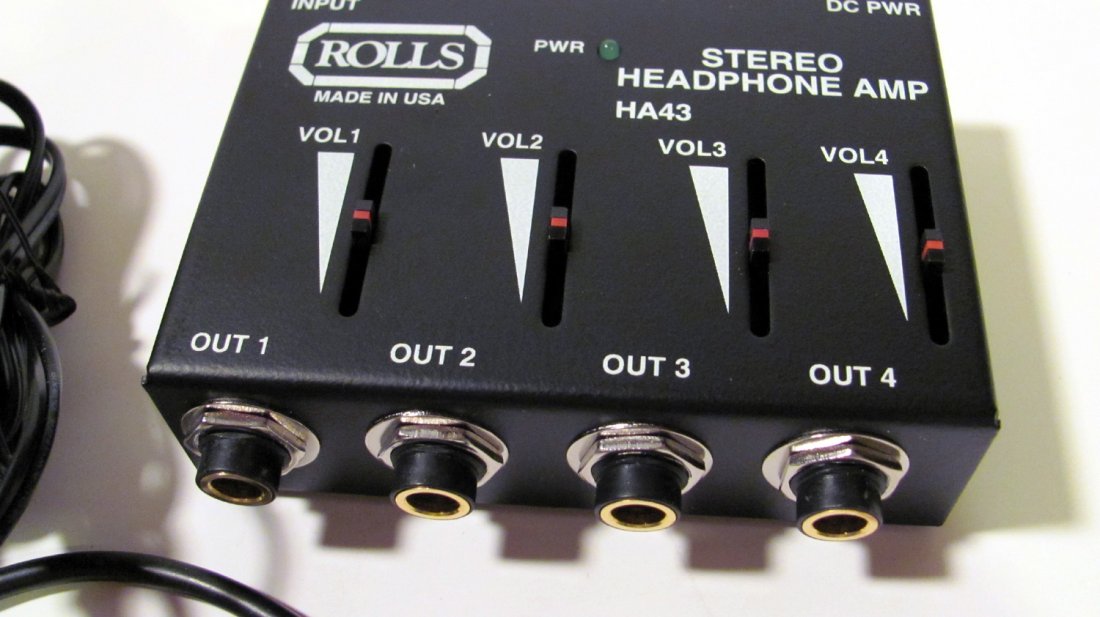 Rolls HA43 Pro Stereo Headphone Amplifier (1 of 2)