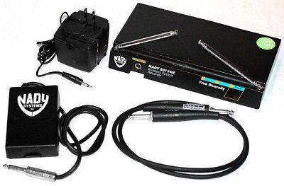 Nady 201 VHF Wireless Transmitter & Receiver (1 of 2)