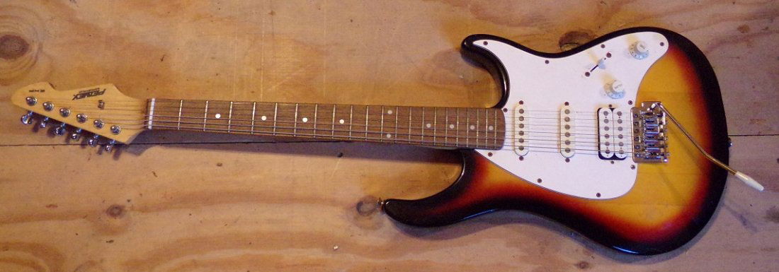 PEAVEY RAPTOR PLUS EXP ELECTRIC GUITAR SUNBURST (1 of 4)