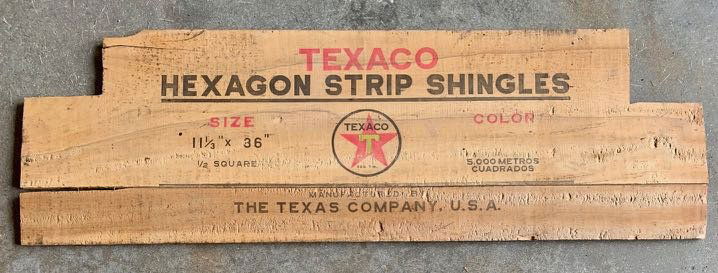 Texaco Hexagon Strip Shingles Wooden Crate Lid (1 of 2)