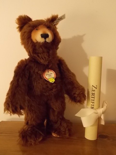 Steiff 1935 circus bear 1994 Replica (1 of 4)