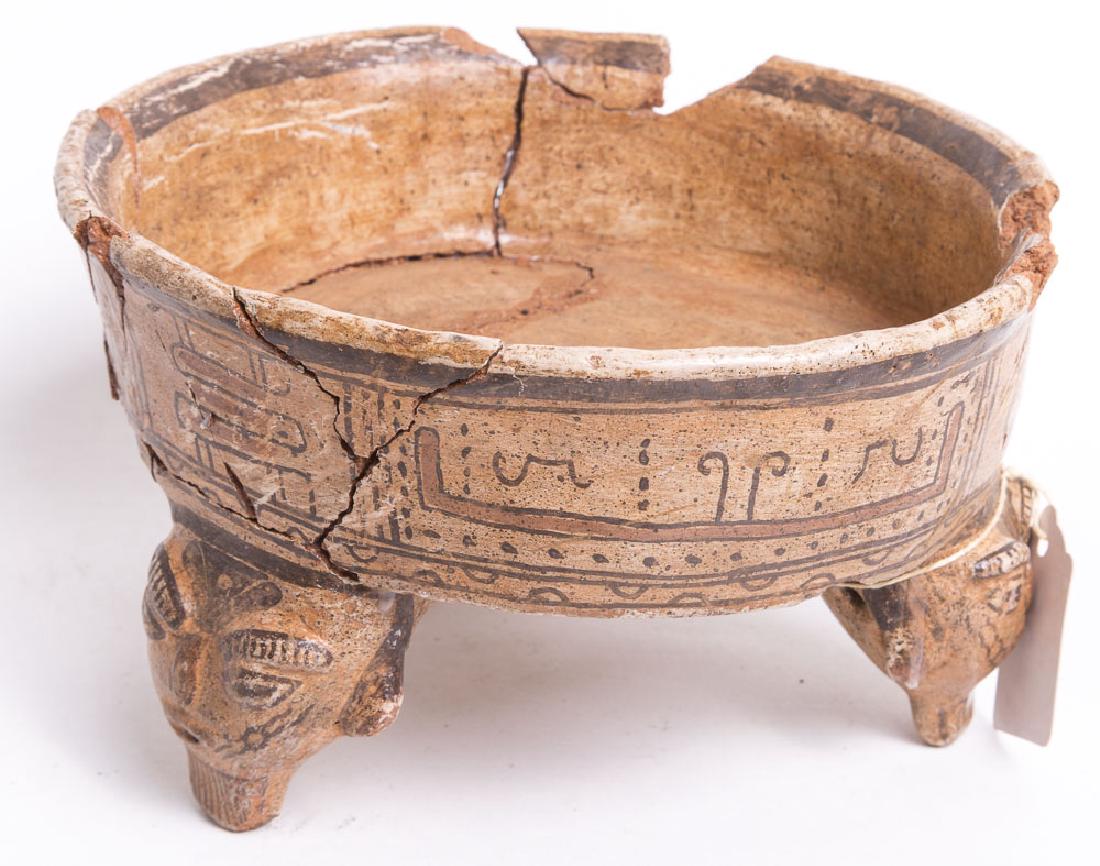 Ancient Costa Rican Nicoya Rattle Footed Bowl w Heads (1 of 3)