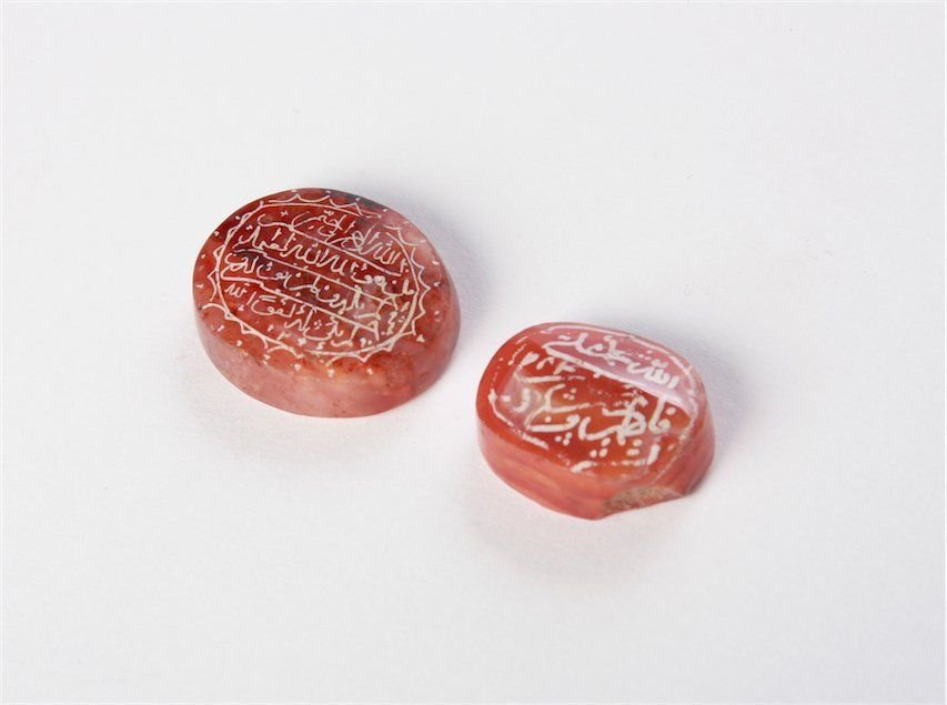 Lot of two Ottoman Agate Stone Intaglios c.1800\'s. (1 of 2)