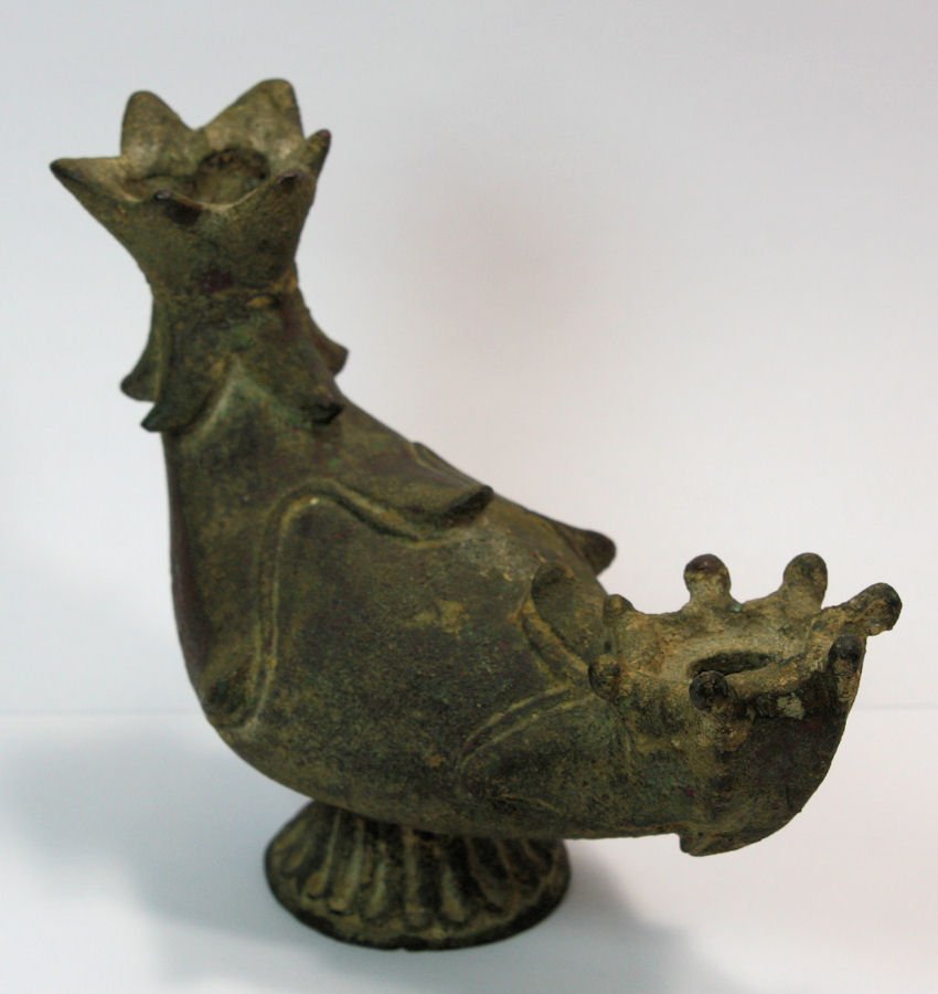 Ancient Bronze Oil Lamp with Pomegranate Handle c.1st c (1 of 3)