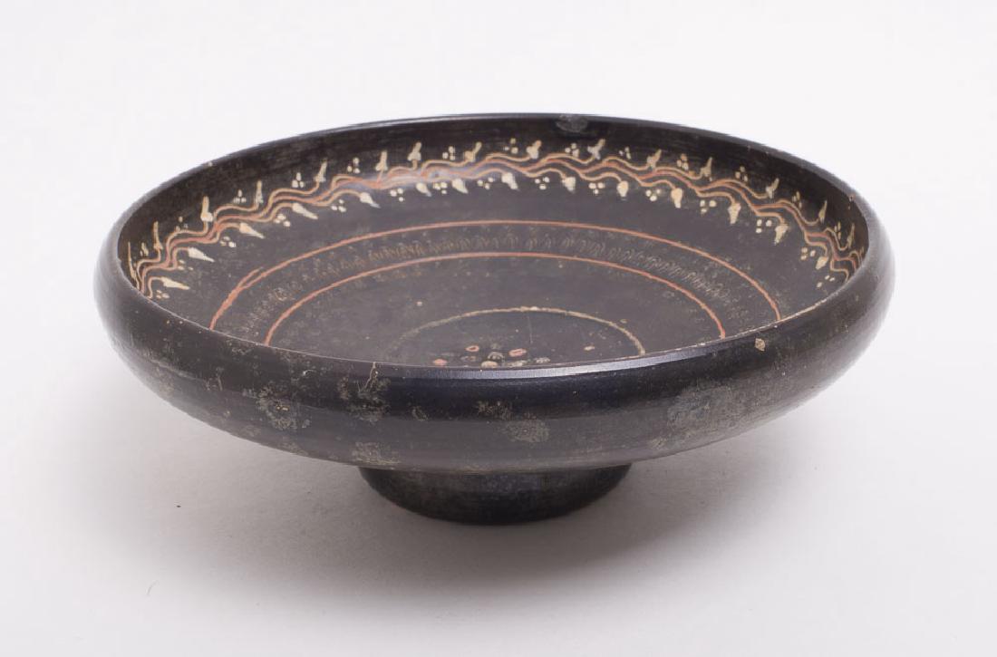Ancient Apulian Pottery Bowl Circa 4th Century BC. (1 of 2)