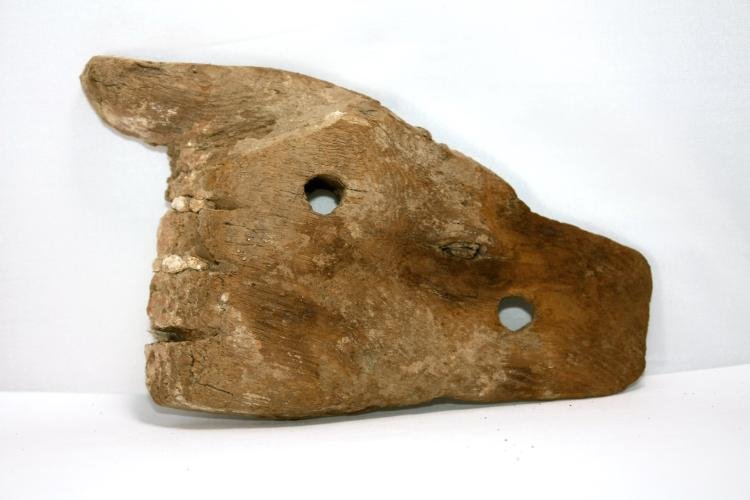 Ancient Egyptian Wood Hand from a Sarcophagus c.600 BC (1 of 2)