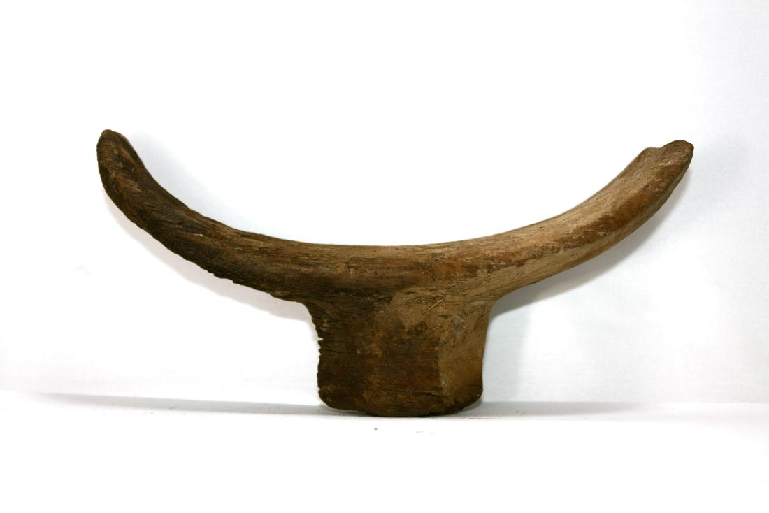 Ancient Egyptian Wood Headrest c.635 BC (1 of 2)