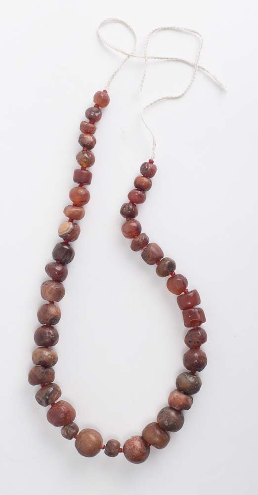 Ancient Roman Agate Beads Necklace c.2nd century AD.: Ancient Roman Agate Beads Necklace c.2nd century AD. size 18 inches length. Beads size 17-10 mm. Beautiful large size beads red agate (Carnelian) Strand. Condition: ware due to age otherwise perfect. 