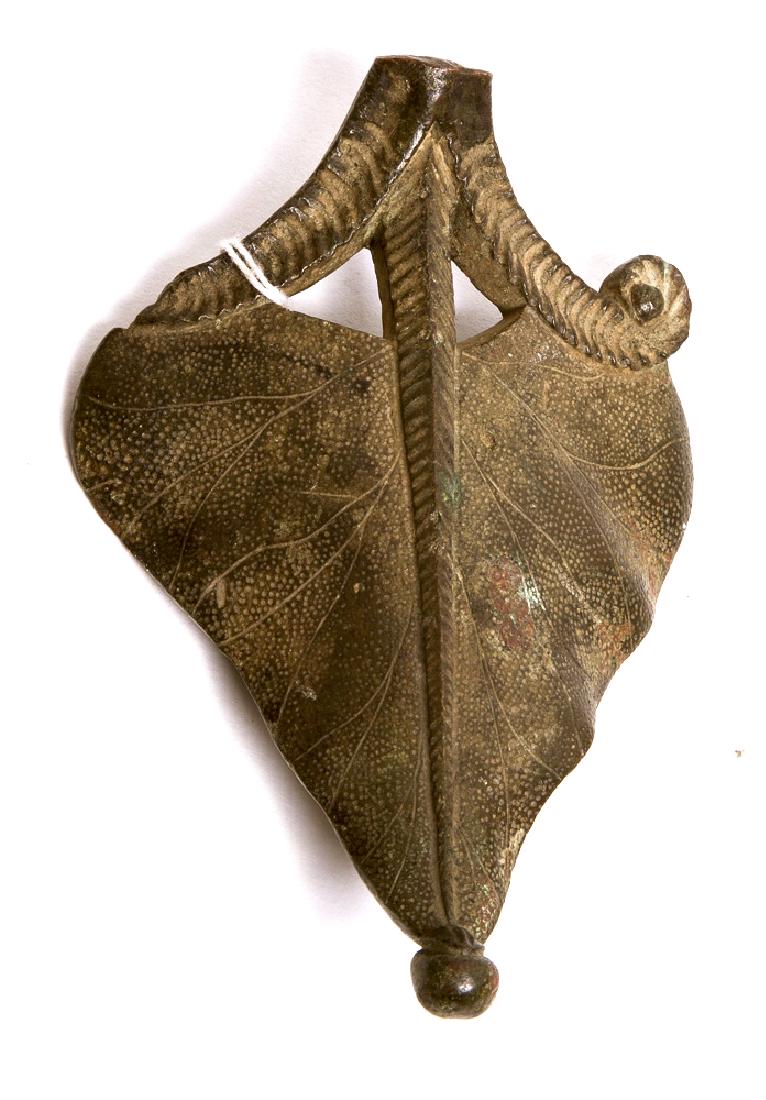 Ancient Roman Bronze Acanthus Leaf Ex Villa Giulia Coll (1 of 2)