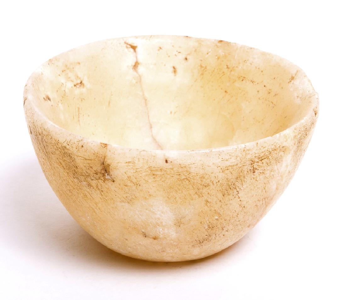 Ancient Egyptian Alabaster Bowl Late Period c.635 BC.: Ancient Egyptian Alabaster Bowl Late Period c.635 BC. Size 3 1/2 inches diameter x 2 inches high. Small Alabaster bowl. Condition:repaired with with surface ware. Provenance: from the estate of Robert