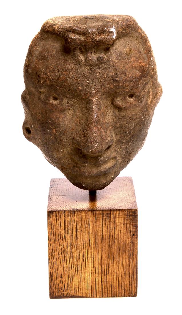Ancient Pre Columbian Stone Head c.5th century AD (1 of 2)