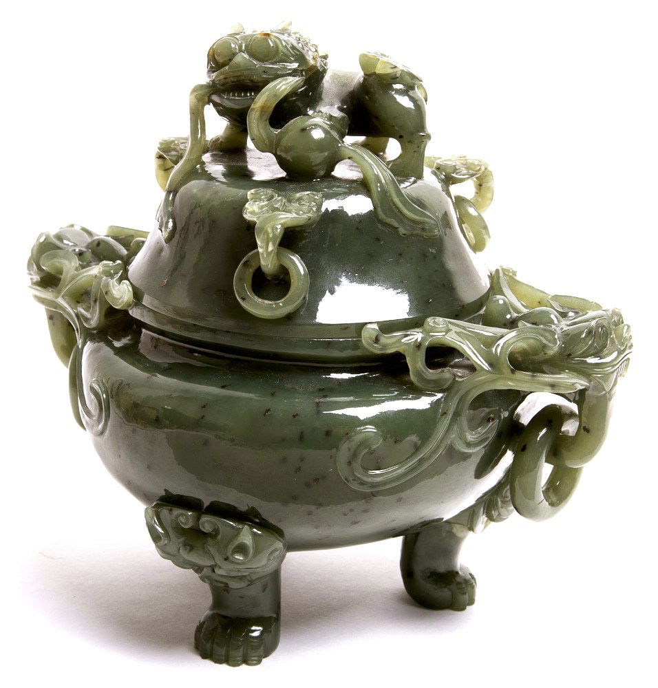 Chinese Jade footed Jar with Dragon Lid (1 of 3)