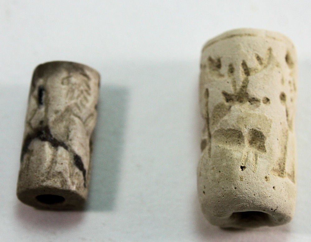 Lot of 2 Ancient Mesopotamian Cylinder Seals c.650 BC. (1 of 1)