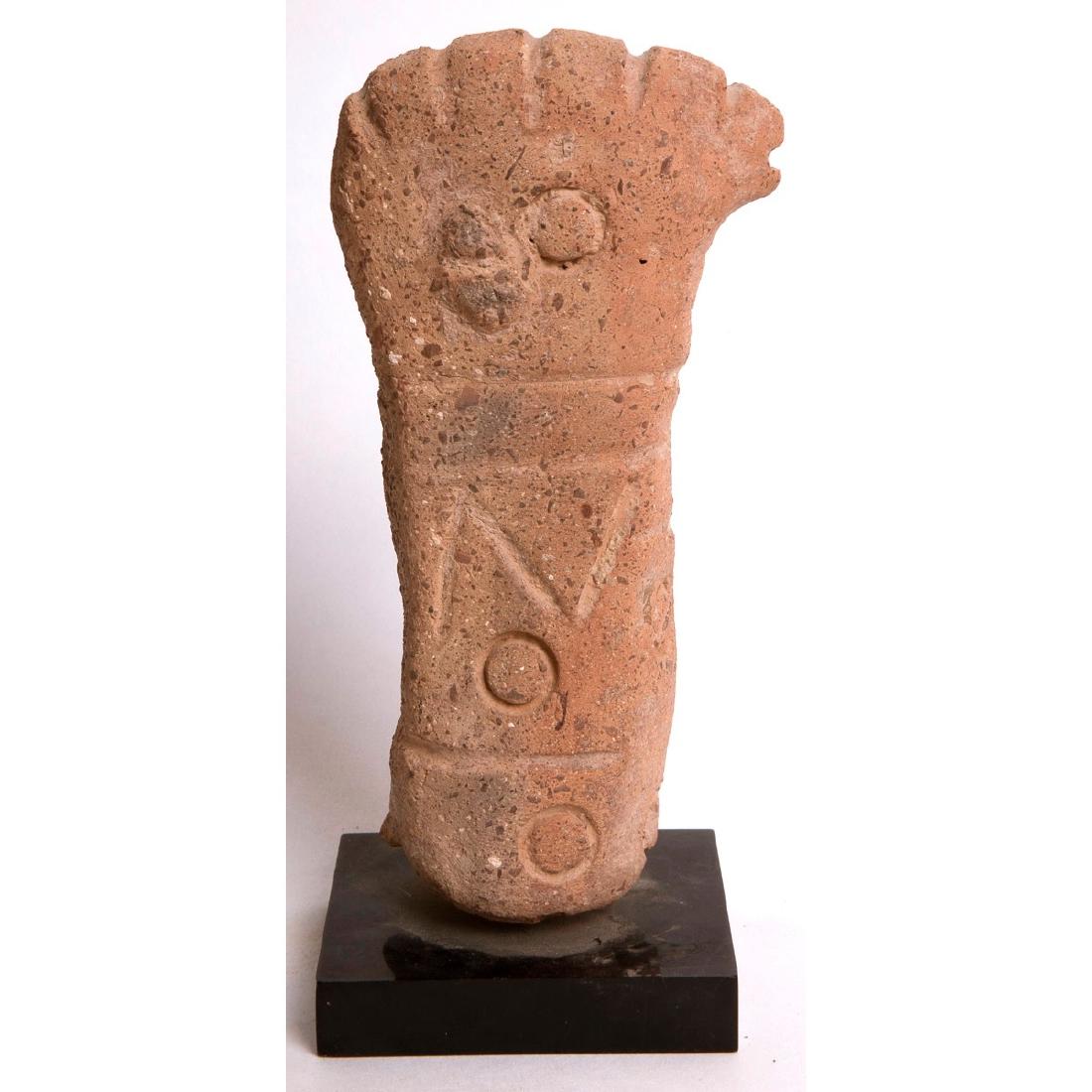 Ancient Etruscan Pottery Bird fragment c.6th cent BC (1 of 3)