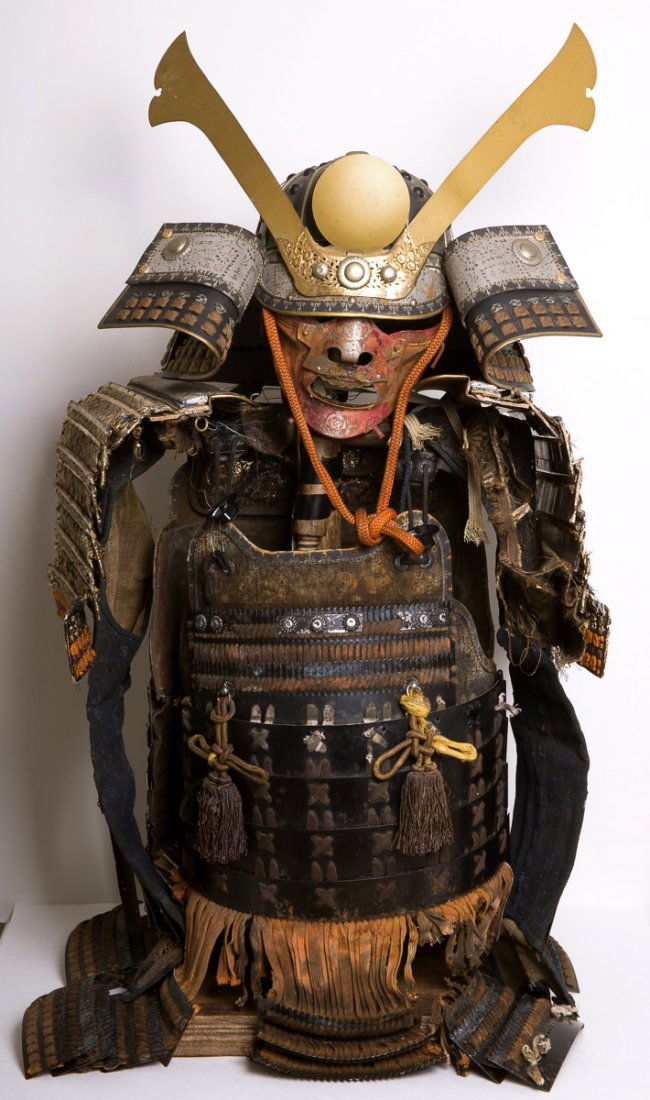 vintage Japanese samurai armor set (1 of 4)