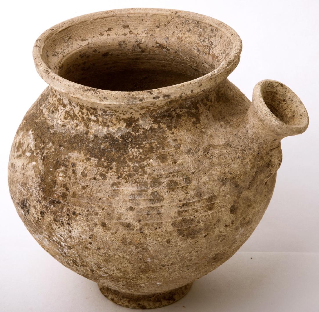 Ancient Holy Land Bronze Age Terracotta Jar c.1800 BC (1 of 2)