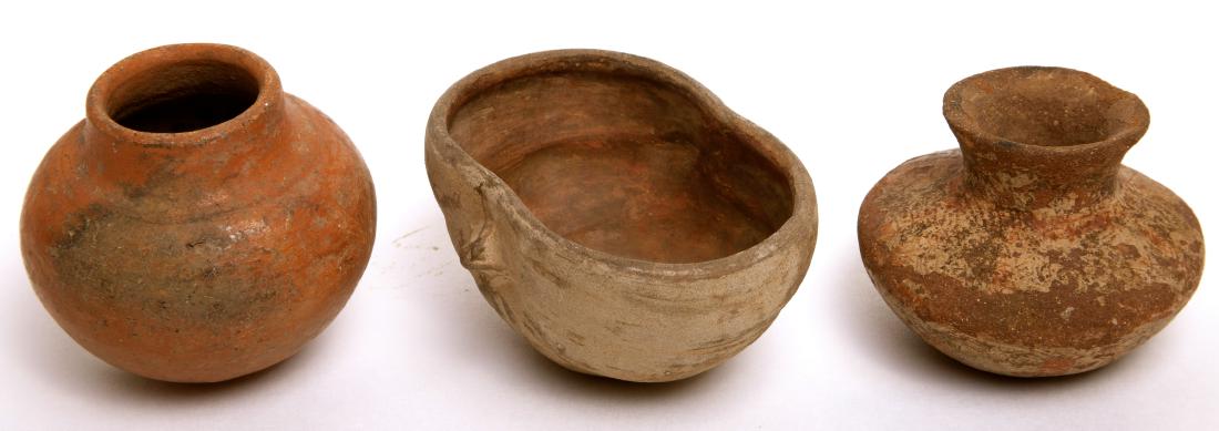 Lot of (3) Maya Pottery vessels, Late Classic period ca (1 of 1)