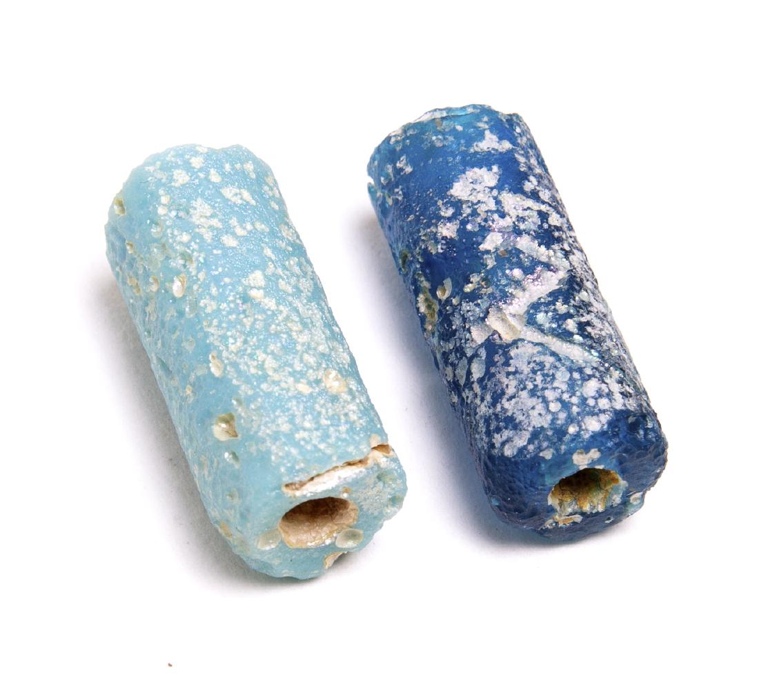 Lot of 2 Ancient Cylinder Glass Beads c.2nd-3rd cent AD (1 of 1)