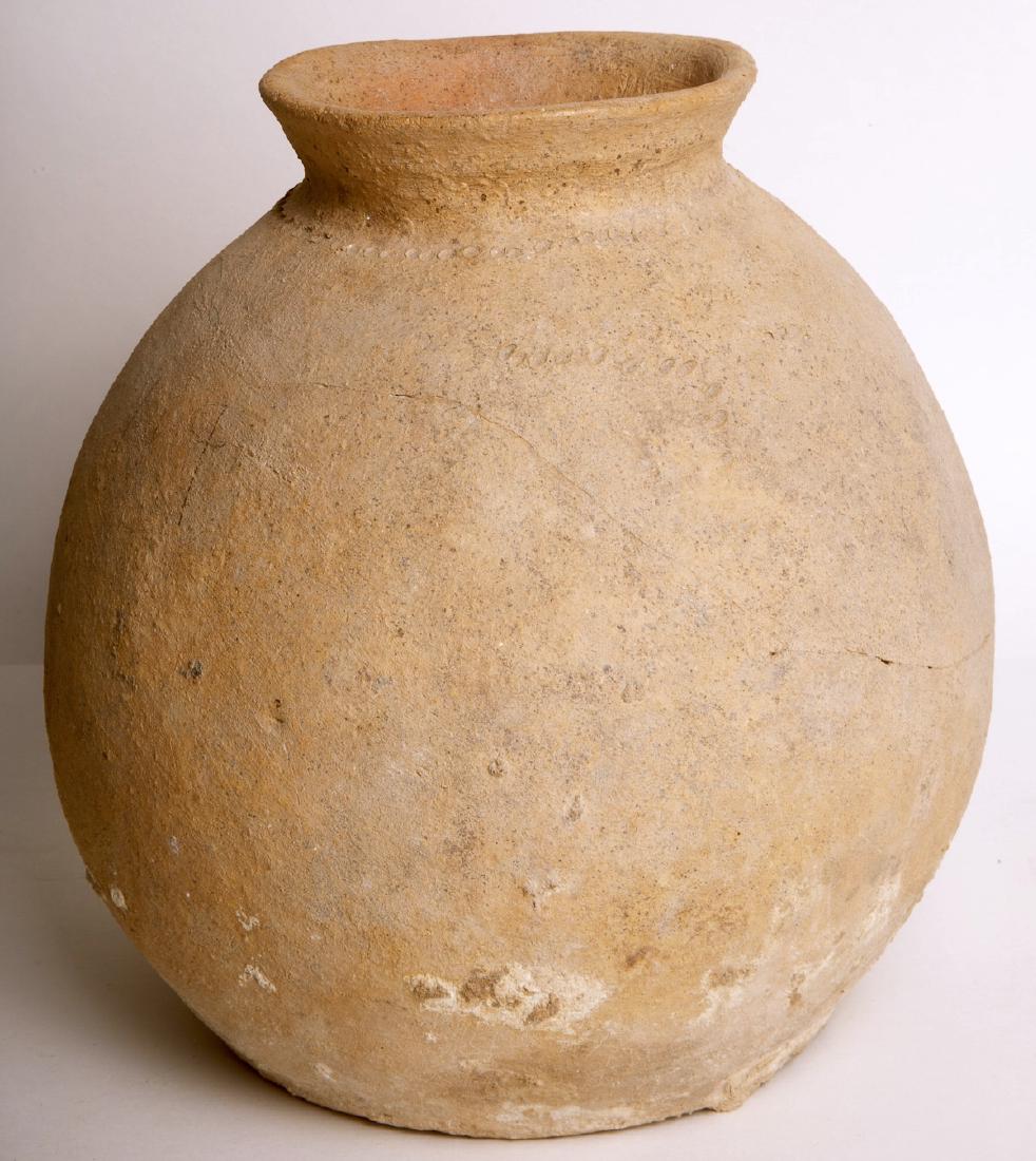 Large Ancient Bronze Age Pottery Jar c.3000 BC (1 of 2)