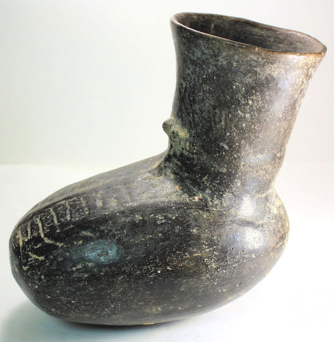 Ancient Near Eastern Amlash Pottery Vessel c.1000 BC (1 of 3)