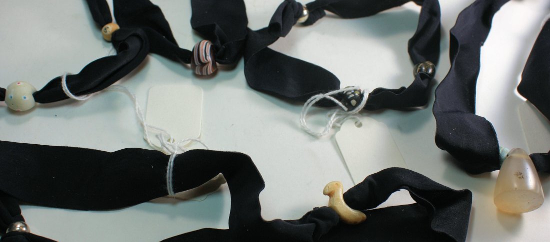 Lot of 5 Ancient Roman Agate, Stone, Glass beads, (1 of 3)