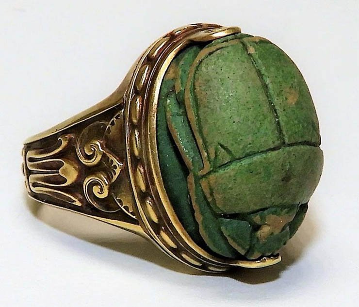 Ancient Egyptian Faience Scarab in 14K Gold Ring (1 of 5)