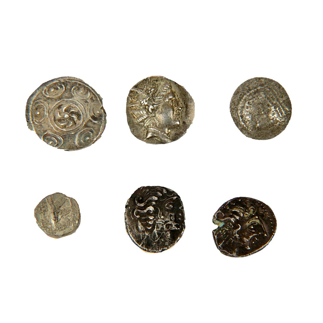 lot of 6 Ancient greek silver coins.: lot of 6 greek silver coins. 1: ISTROs Obol , 380-280. Av. Two young male heads facing side-by-side, the left one inverted. / Rv. IÎ£TPIH Sea-eagle left, grasping dolphin with talons, Î” below. R