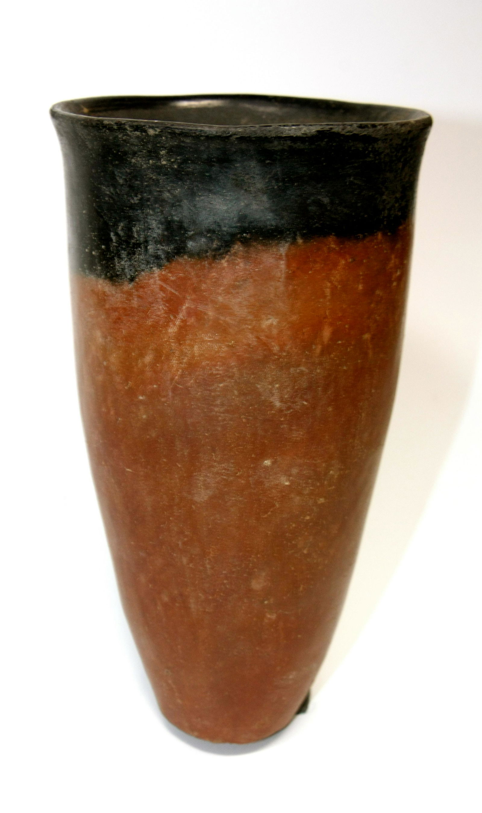 Ancient Egyptian Black-topped Redware Pottery Jar,: Ancient Egyptian Black-topped Redware Pottery Jar, Predynastic Period, Nagada I / Early Naqada II, 4000-3400 B.C. Size 7 3/8 inches high x 4 1/8 inches diameter. (18.8 x 10.5 cm) Beautiful and Rare An