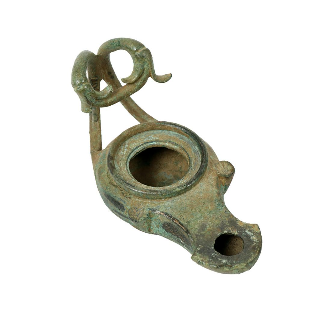 Ancient Roman Bronze Oil Lamp c.1st-4th century AD. (1 of 3)