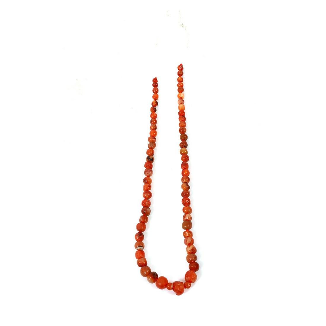 Ancient Roman Agate Beads Necklace c.2nd century AD.: Ancient Roman Agate Beads Necklace c.2nd century AD. size 17 inches length. Beads size 12-5 mm. Beautiful red agate (Carnelian) beads in a Strand. Provenance: Ex NYC Collection