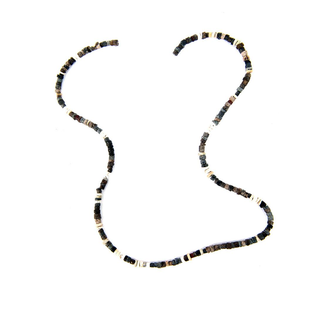 Messopotamian Sumerian Black and White Stone Necklace (1 of 1)