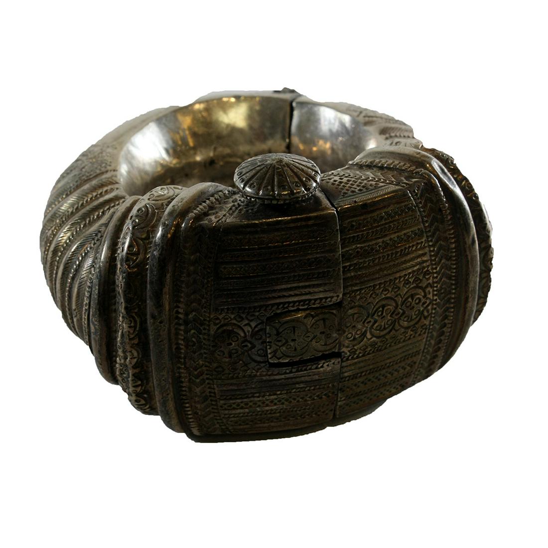 Large Antique Middle Eastern Tribal Art Silver Bracelet (1 of 2)