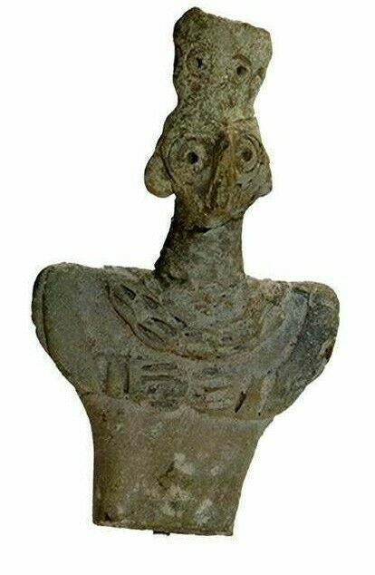 Ancient Syro Hittite Terracotta Idol c.2000 BC.: Ancient Syro Hittite Terracotta Idol c.2000 BC. Size 3 5/8 inches high + mount. Fine mold made terracotta bird face female Idol wearing elaborate crown. Ex Harlen Berk Chicago USA.