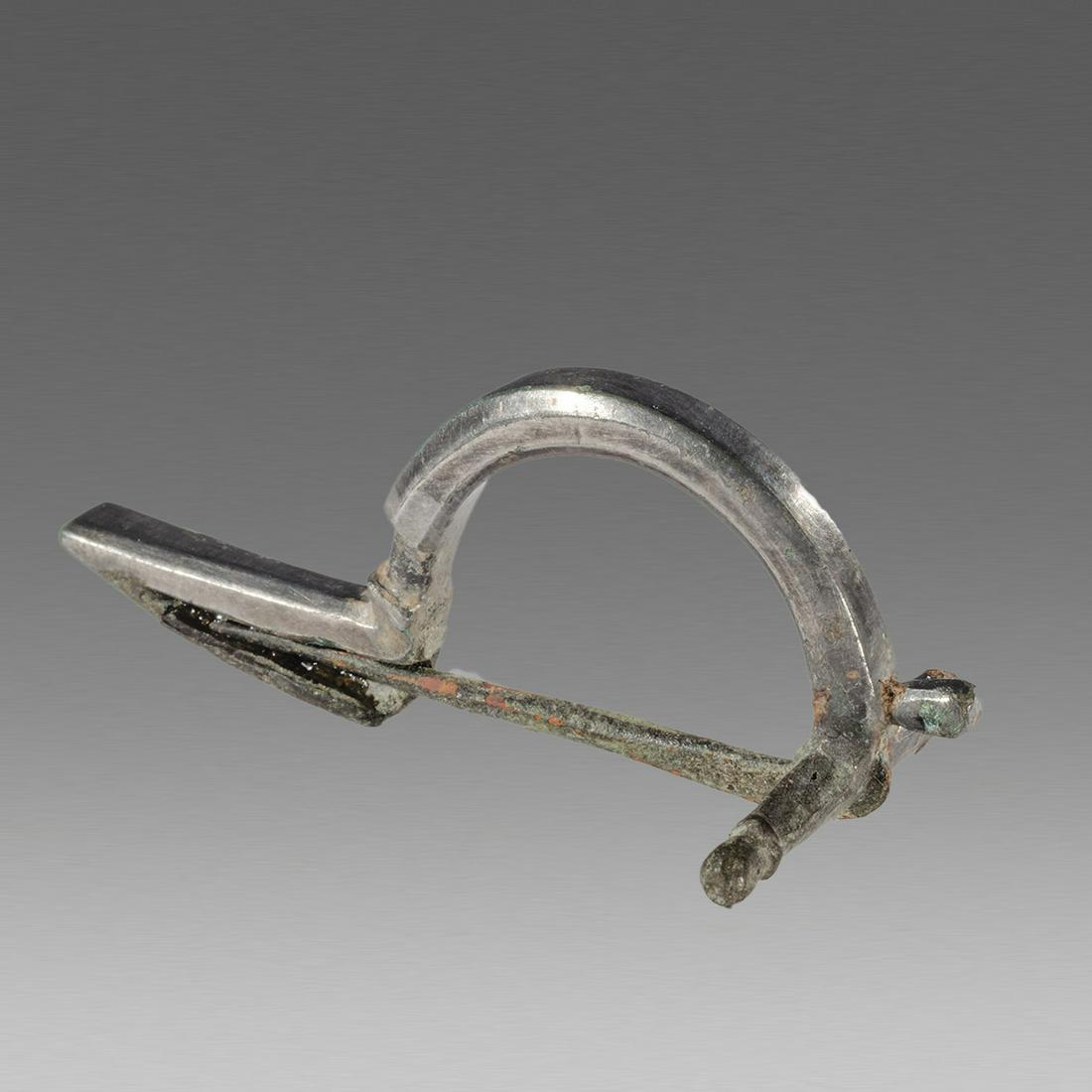 Ancient Roman Silver Brooch Fibula c.3rd cent AD. (1 of 2)