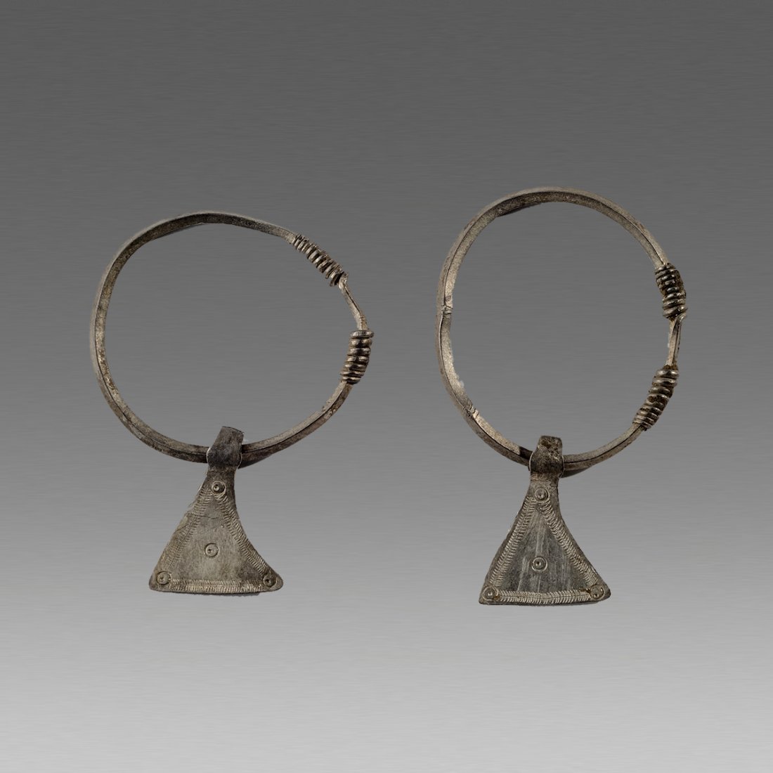 Ancient Cetlic Pair Silver Earrings c.800 BC. (1 of 2)