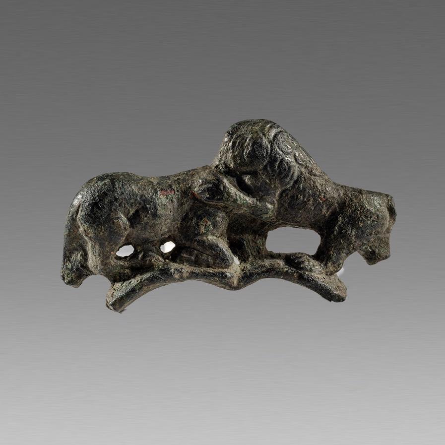 Ancient Roman Bronze Of Lion Attacking Bull c.2nd cent (1 of 2)