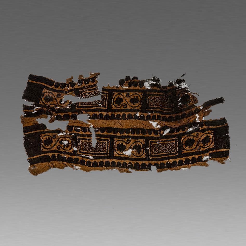 Ancient Egyptian Coptic Textile Fragment c.5th century (1 of 2)