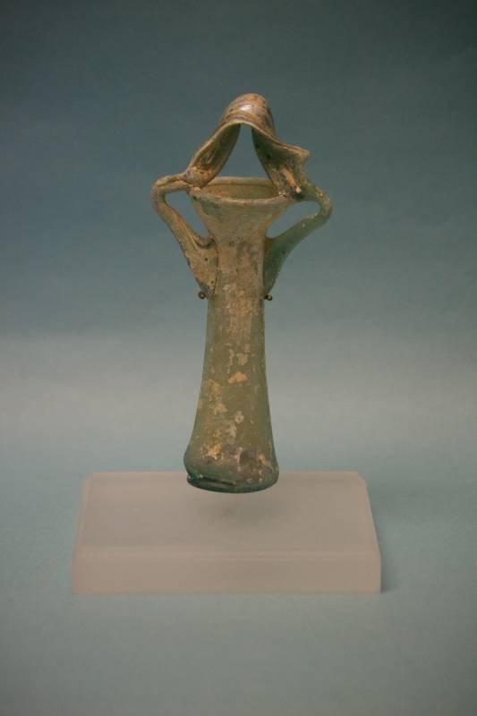 Ancient Roman Glass Single Unguaterium c.2nd cent AD. (1 of 2)