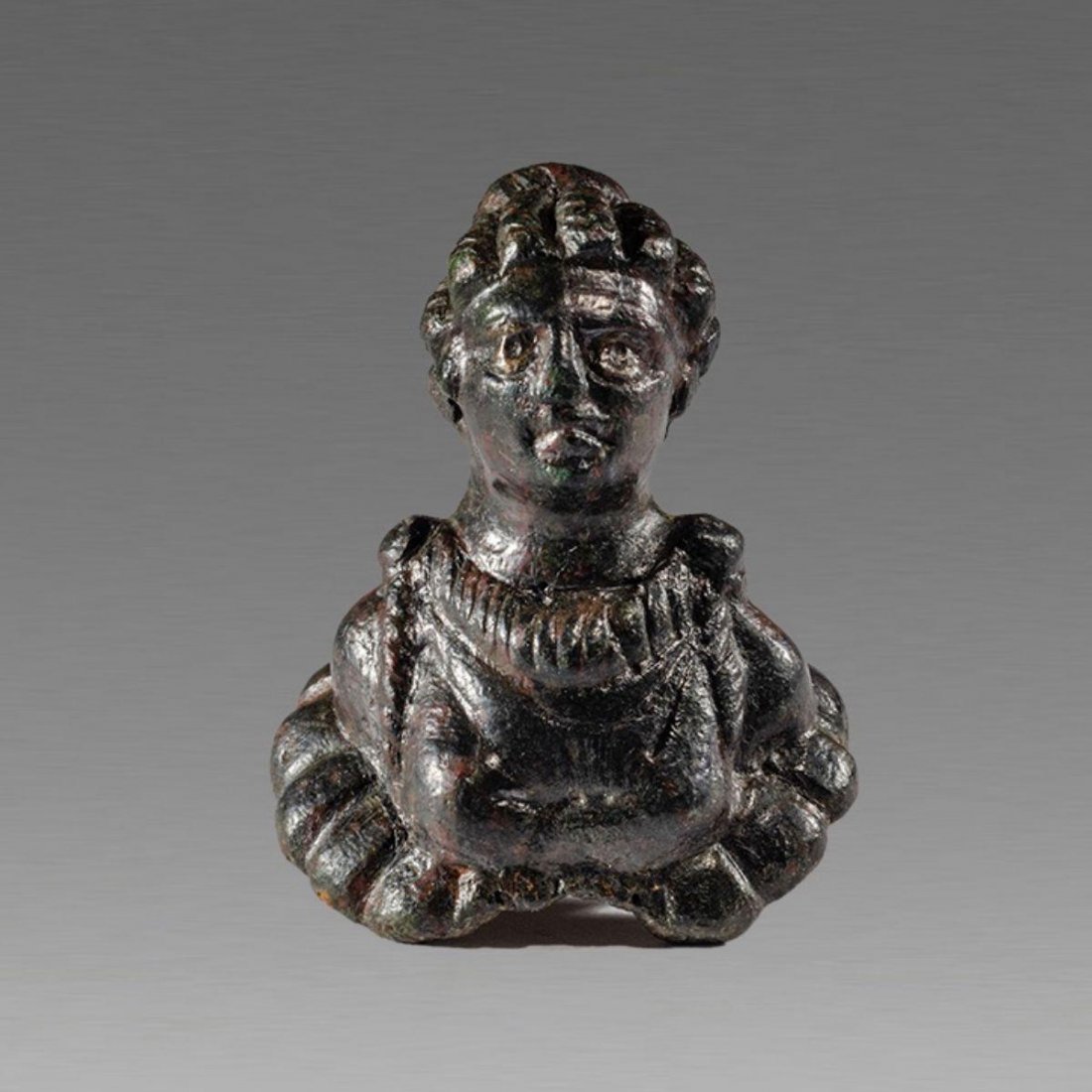 Ancient Roman Bronze Bust of noble Woman c.2nd cent AD. (1 of 3)