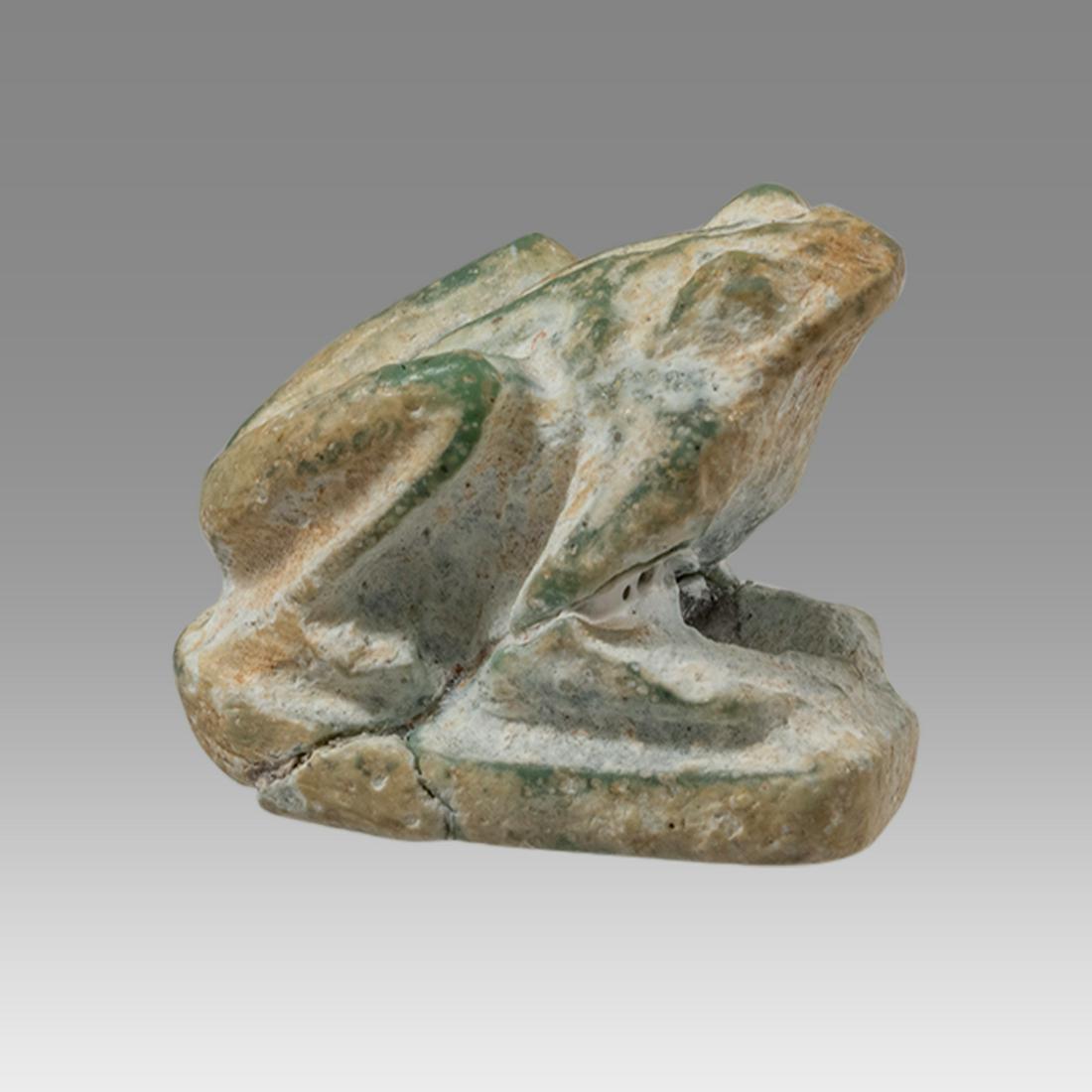 Ancient Egyptian Steatite Stone Frog Amulet c.664 BCE. (1 of 2)