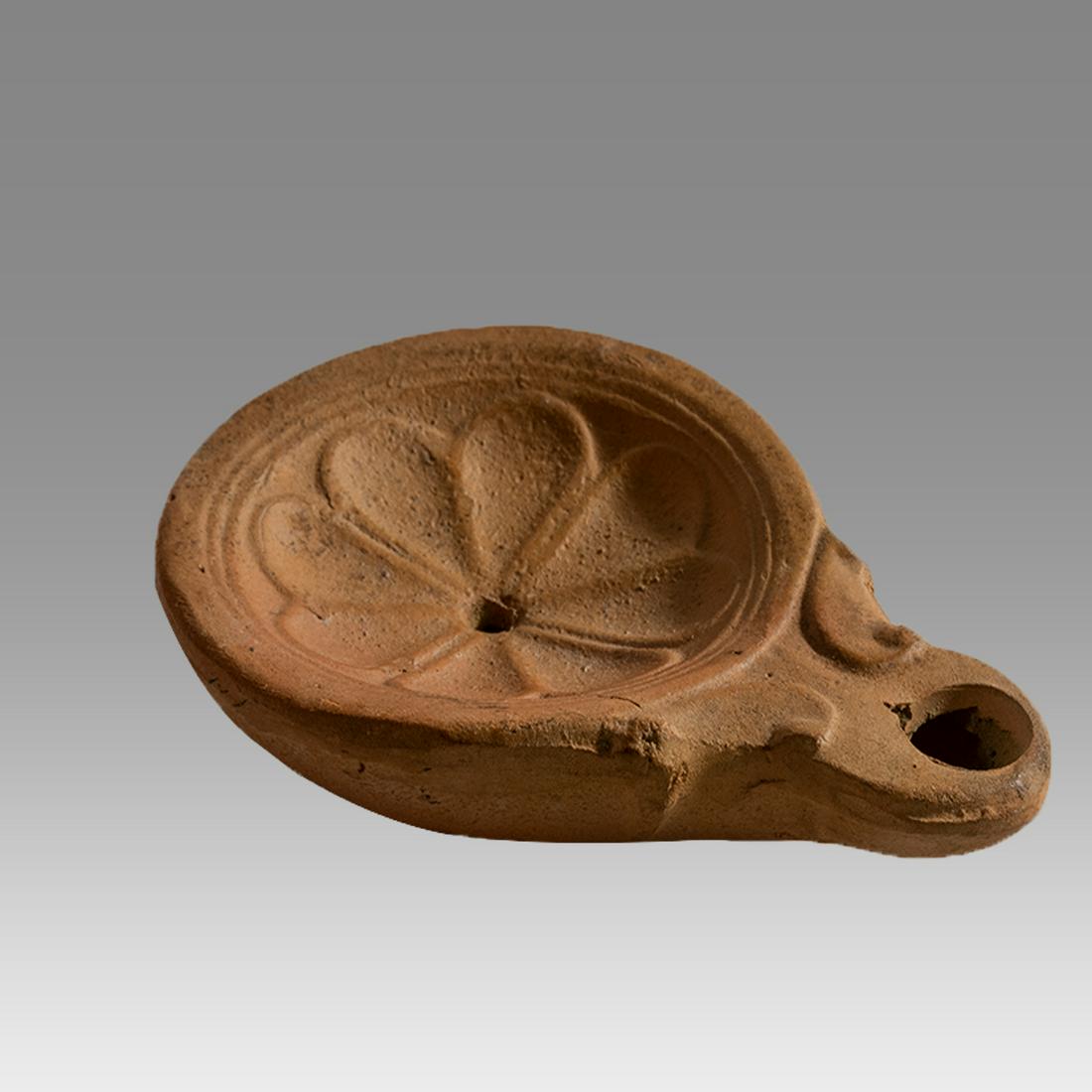 Ancient Roman Terracotta Oil Lamp Ex Met Museum 1872. (1 of 2)