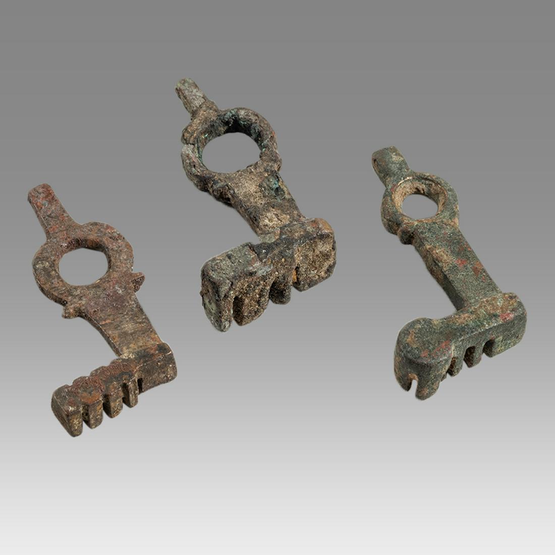 Ancient Holy Land Roman Bronze Key Rings (3) c.2nd (1 of 2)