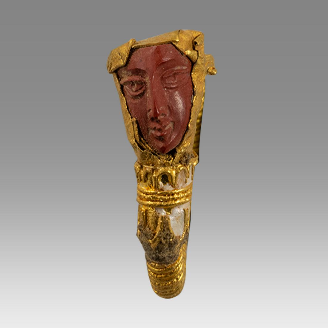 Ancient Roman Gold Earring c.1st-4th century AD. (1 of 2)