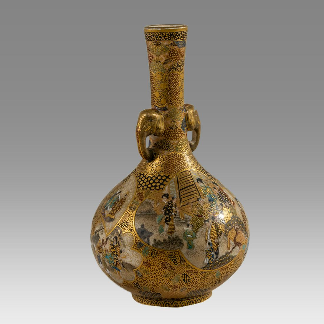 Antique Japanese Satsuma Ceramic Vase. (1 of 3)