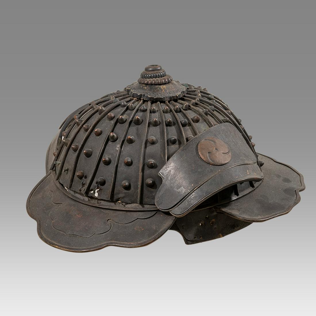 antique Japanese samurai Helmet Edo Period c.18th (1 of 2)