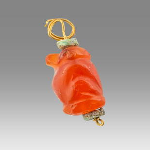 Ancient Roman Egypt Agate Baboon with Gold pendant c.1st century AD.: Ancient Roman Egypt Agate Baboon with Gold pendant c.1st century AD. Size 23 mm. weight 1.66 grams. Fine Agate Baboon set in High karat gold pendant with suspension loop. Provenance: Private NYC