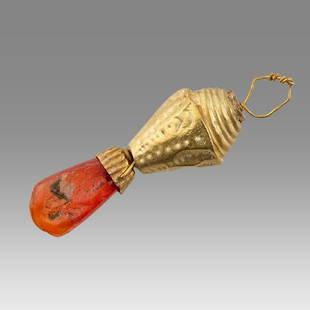 Ancient Roman Gold Pendant with Agate c.2nd-4th century AD.: Ancient Roman Gold Pendant with Agate c.2nd-4th century AD. Size 2 1/4 inches length. weight 3.5 grams. High karat hollow gold pendant with Agate bead, suspension loop. wearable. Provenance: Private