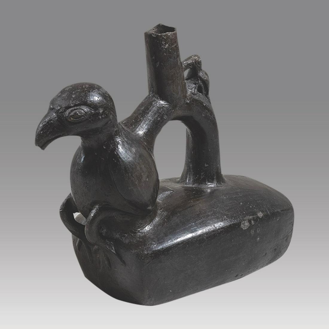 Chimu-Inca style Blackware Bird Vessel (1 of 2)