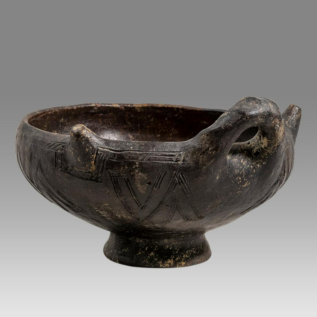 Ancient Etruscan Bucchero Bowl c.600 BC. (1 of 3)